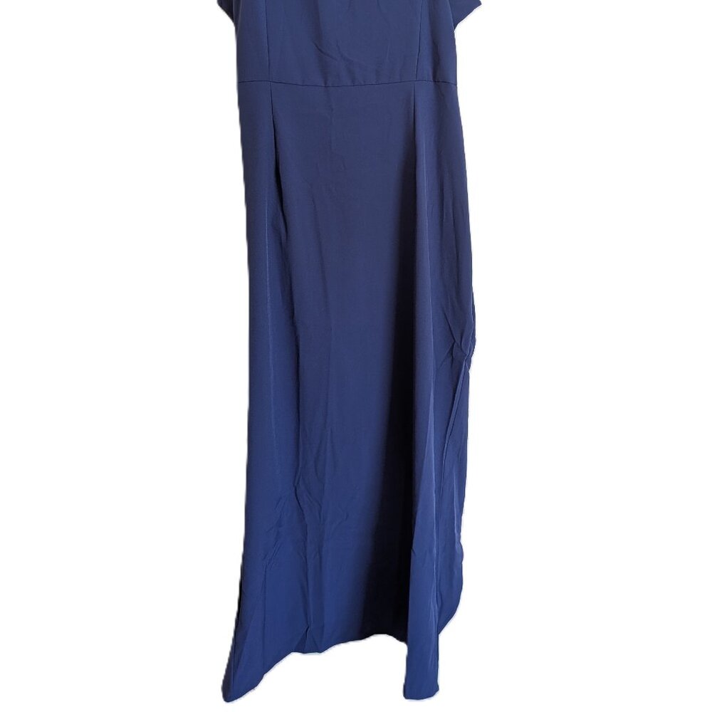 Dress - Picture 7 of 8
